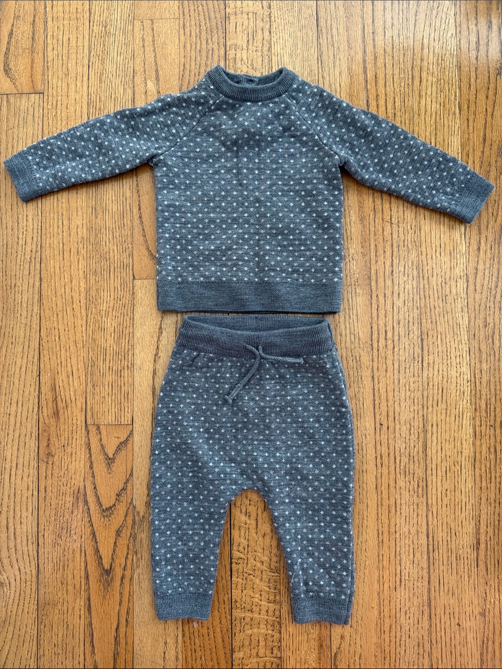 H&M Baby 100% Wool Knit Sweater Pants Set Gray Polka Dot 3 Month Minimalist EUC